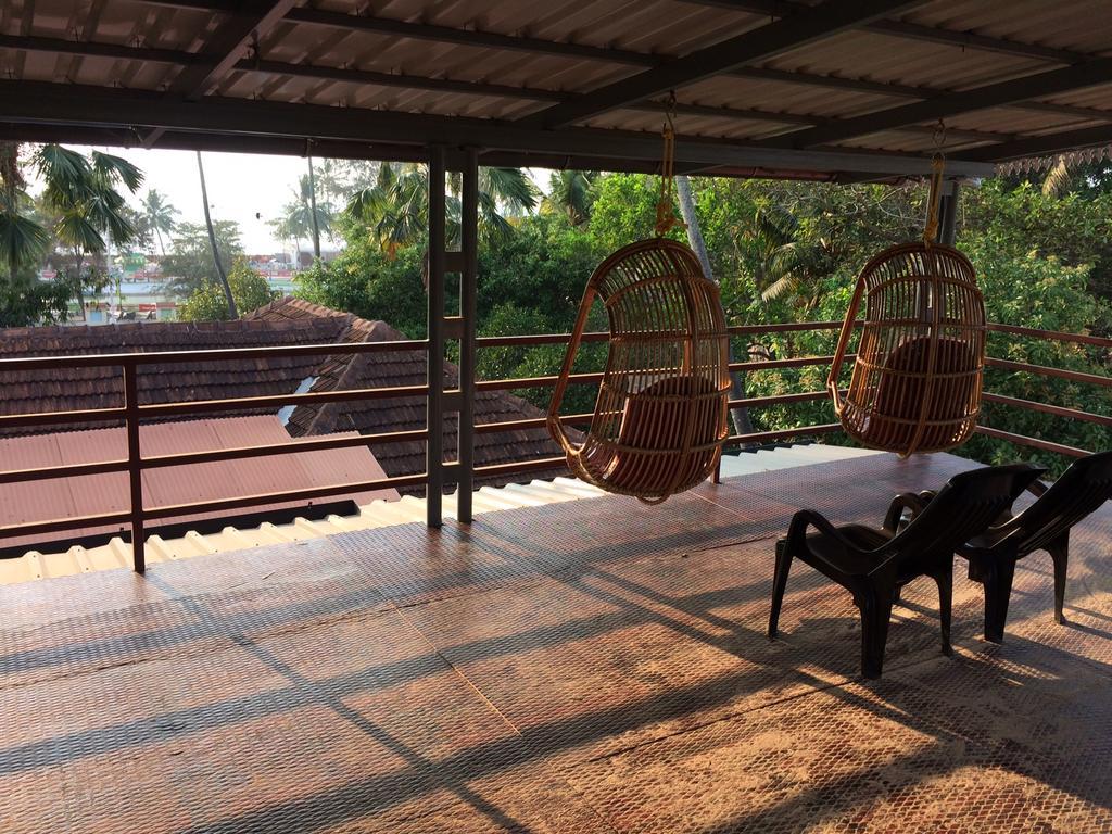 Thoms Beach Homestay Alappuzha Exterior foto